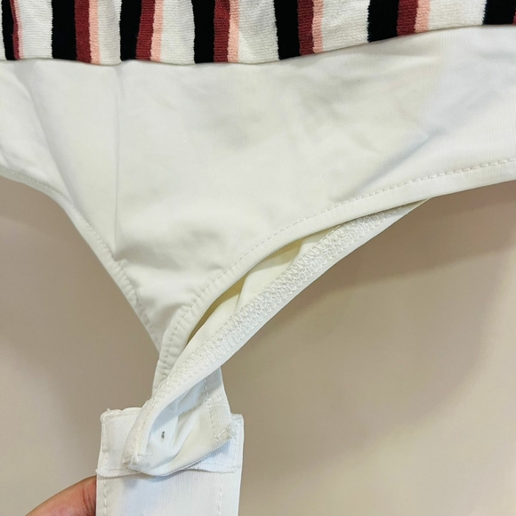 White and brown lining body suit - Picture 4 of 9